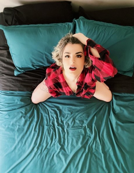 tithegirl nice model pic