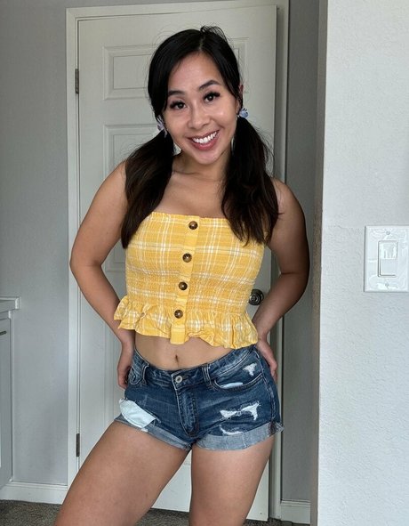 Kaedia Lang erotic pornstar galleries