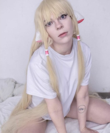 Porcelain Ghoul art pornstar img