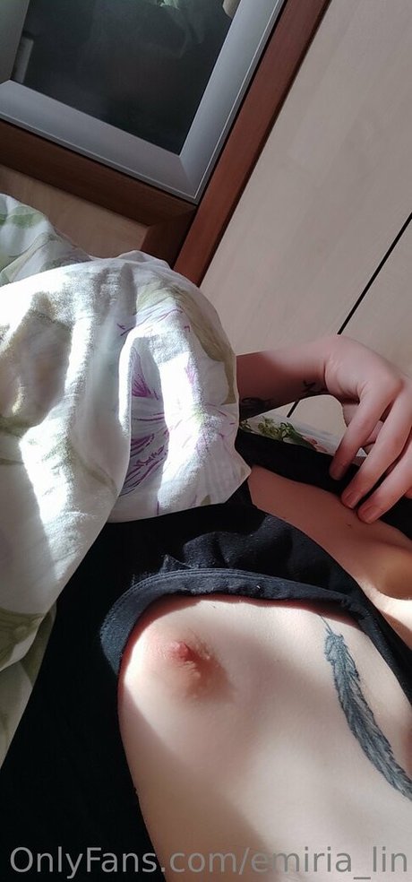 emiria lin free model photos