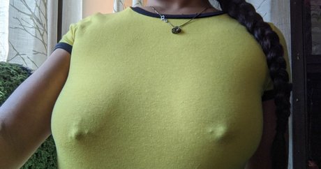 littlelillyfckslut sexy pornstar archive