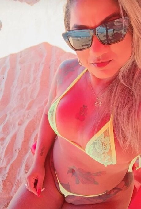 Esther Exhib star pornographic picture