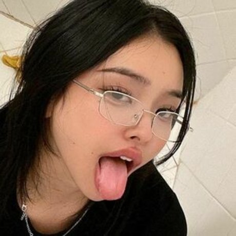 Plushydani sexy model gallery