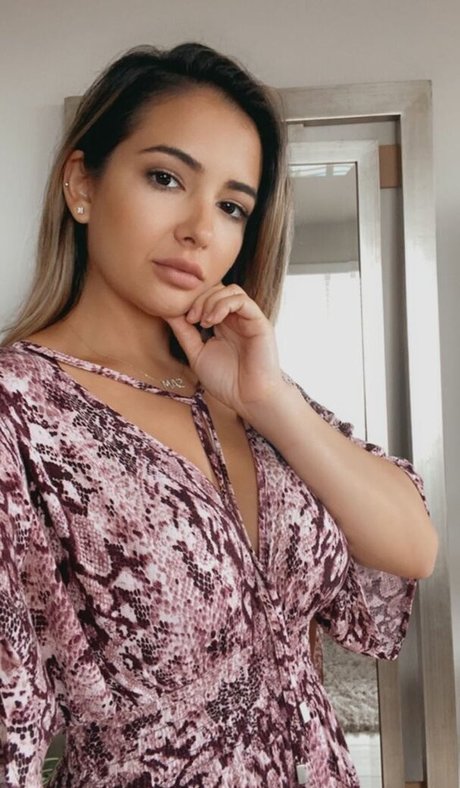 Samsays1 art model pictures