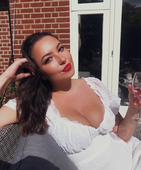 Lydia Harrison free actress pic