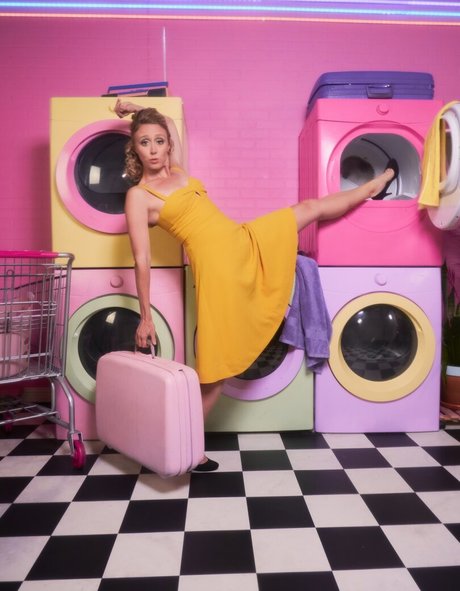 Amy Vorpahl hot star img