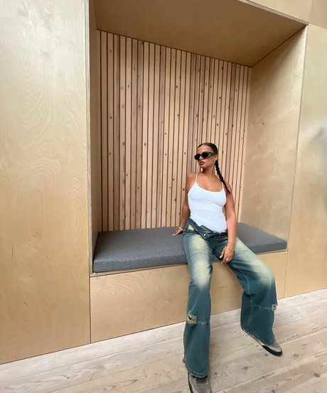 cum fetish onlyfans nude picture