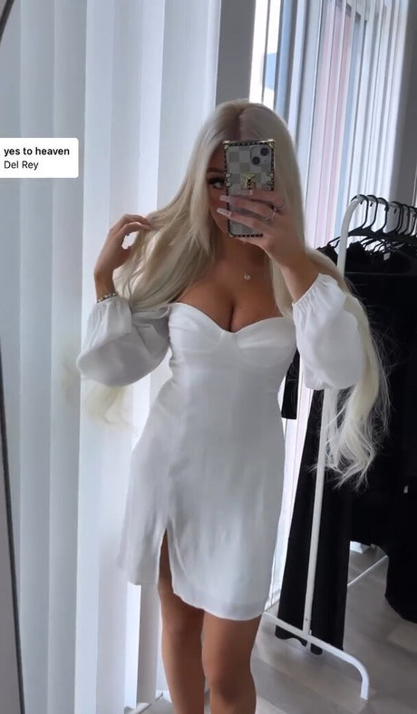 arab pussy onlyfans beautiful naked pic