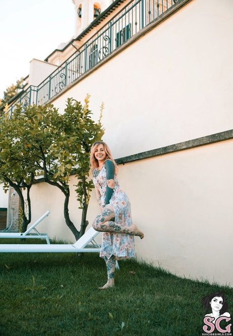 Ninaq nudes actress photos