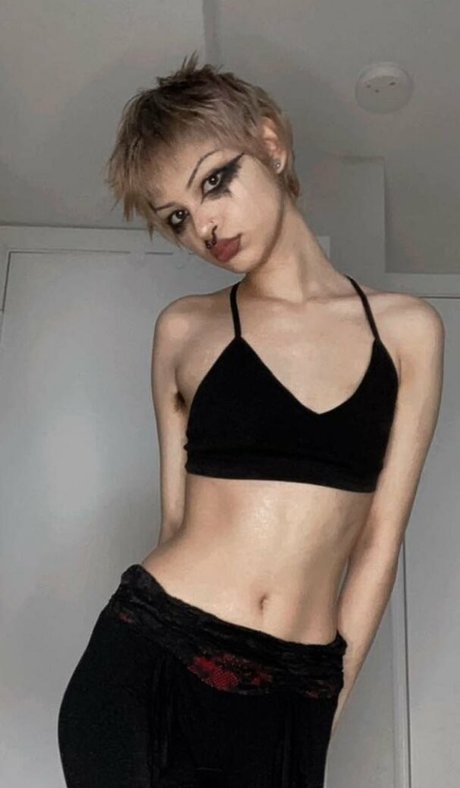 salemsuxxx perfect pornstar pic