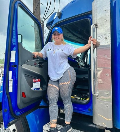 Adxfeels pornstar erotic images