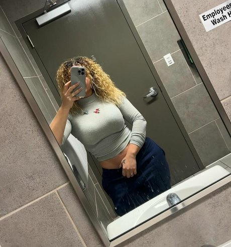 Adxfeels hot star archive