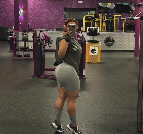 Adxfeels model sexy image