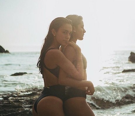 Luana Batanero model nudes gallery