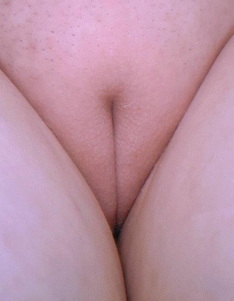 DitzieCutie nice model pic