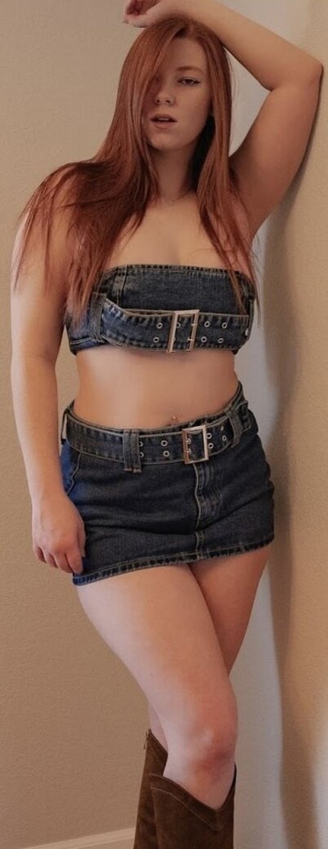 italian milf onlyfans pretty pic