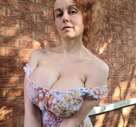 porn star onlyfans naked pic