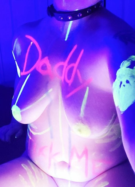 BlueHuneyDew pornstar free pic