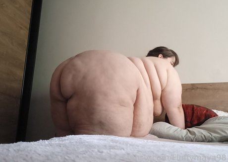 Fluffymaya98 star perfect photos