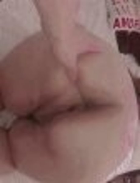 Babyevvee xxx pornstar photos