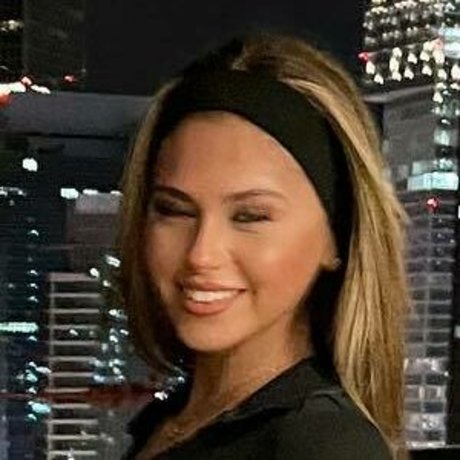 lara giorr sexy model photos