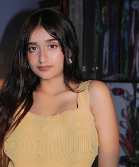 Ruchika Tandon pornstar perfect photo