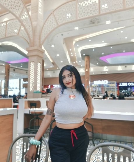 Ruchika Tandon pornstar perfect pic