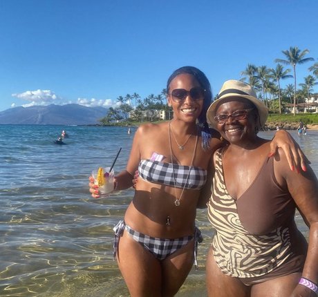 Lucy Hedges free star picture