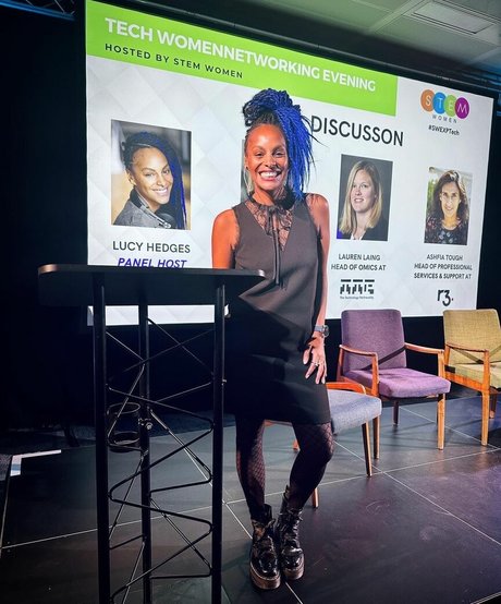 Lucy Hedges erotic pornstar galleries