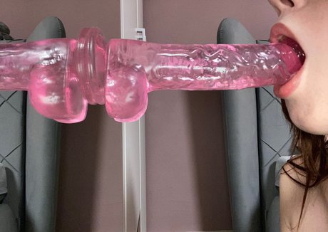 urf4vgirlfri3nd model erotic pictures