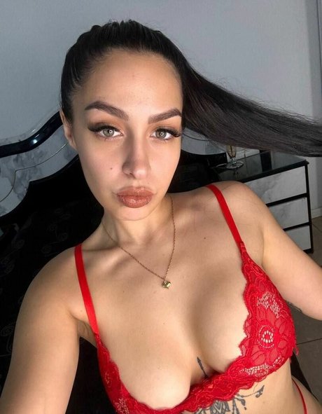 ZoeMystique free star picture