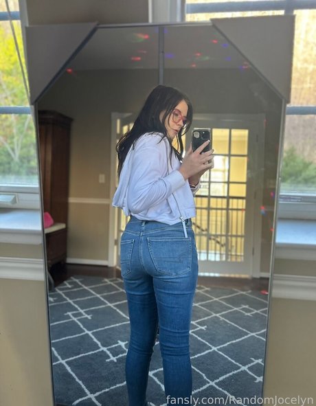 RandomJocelyn porn star archive