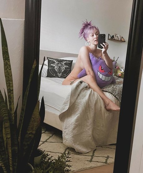 Hoetohauswife xxx pornstar archive