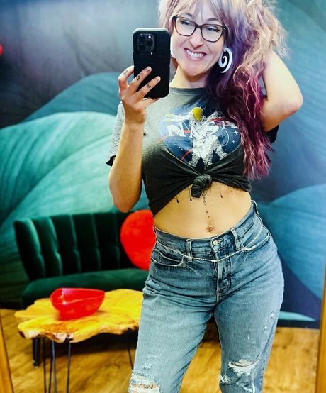 Hoetohauswife model nice images