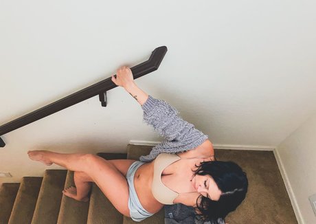 Snaps star pretty photos