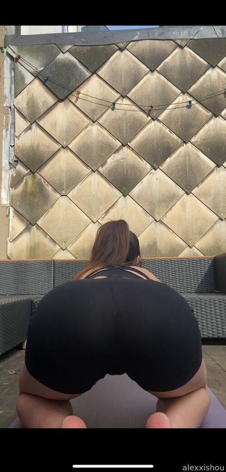 alexxishou star hd pics