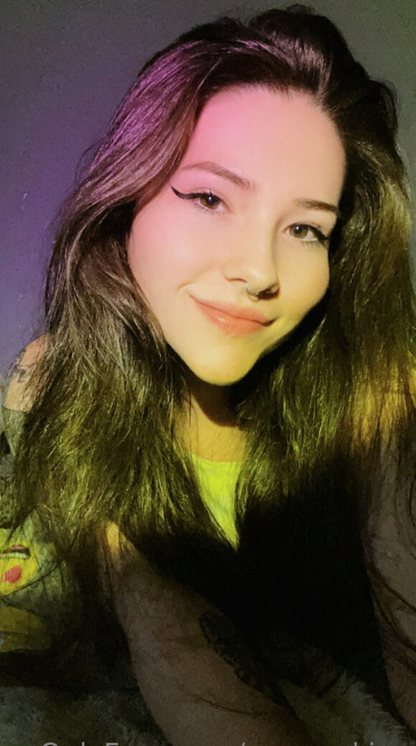 poppunkinn beautiful actress galleries