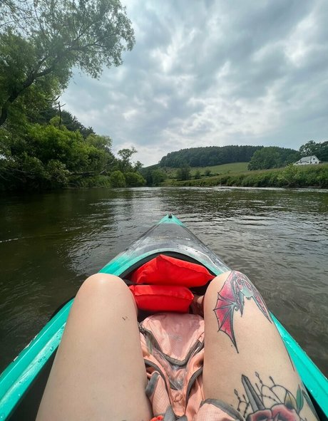 stepdaughter onlyfans naked picture