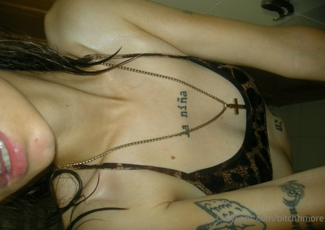 metrikazf naked pornstar photo