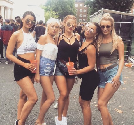 Angelica Sharpe star pretty images