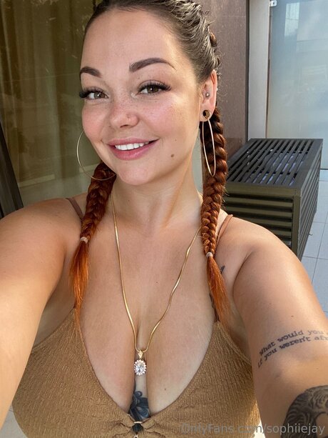 Sophiiejay sex actress galleries