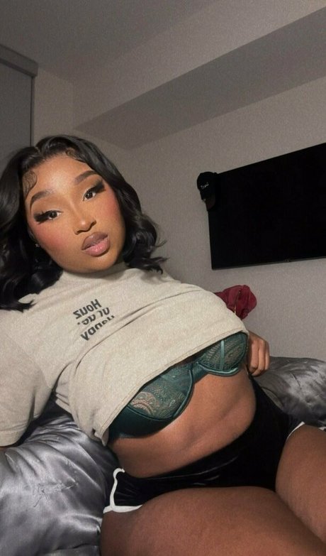 Erica Banks star erotic img