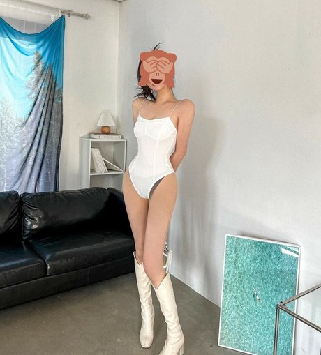 Aurora boots sex star photo