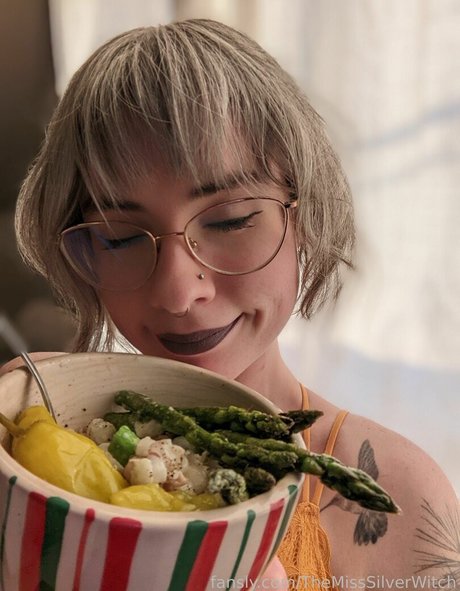 TheMissSilverWitch pornstar exclusive pictures