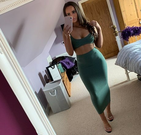 Aimee Stobbart pretty pornstar img