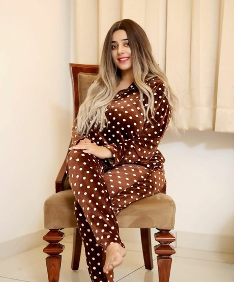 ass spread onlyfans nudes image