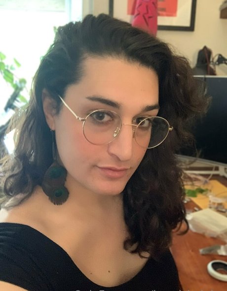 jewelsbyjules pornographic actress picture