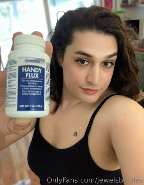 hairy armpits onlyfans nude images