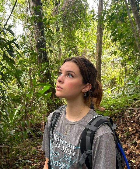 McKenzie Bell pornstar hot images