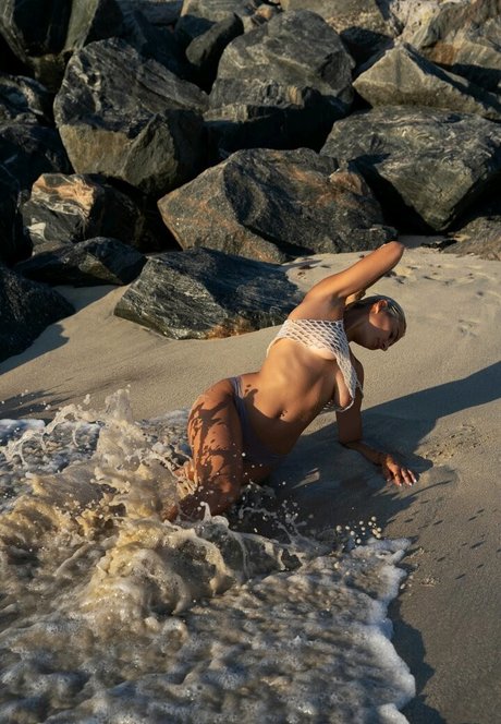 Allie Alina nude model gallery